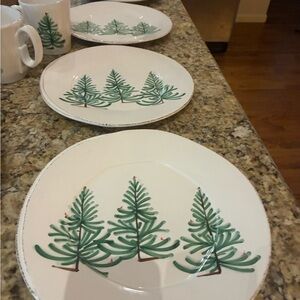 Festive Vietri Tree Design Dinner plates Set